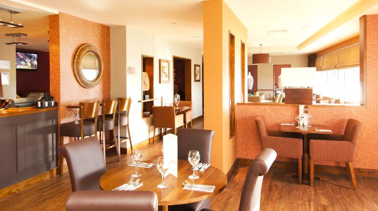 Premier Inn Liverpool JohnLennon Airport Restaurant