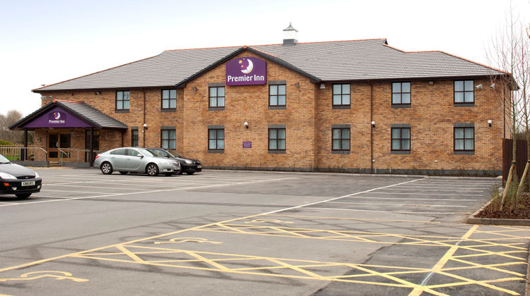 Premier Inn Llanelli Central West Exterior