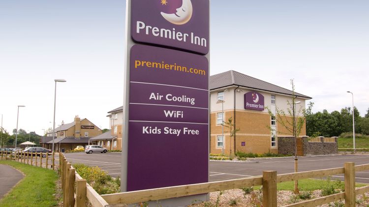 Premier Inn Llantrisant Exterior