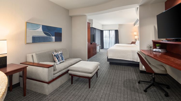 Courtyard Mankato Marriott Suite