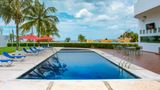 Holiday Inn Campeche Pool
