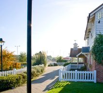 Premier Inn Luton South (M1, J9) Exterior