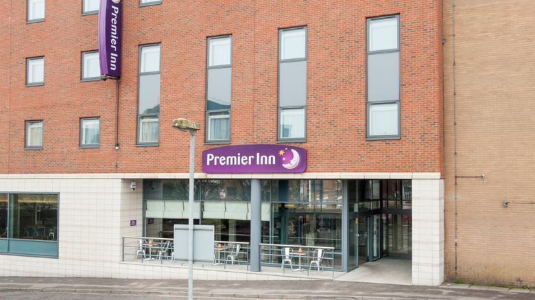 <b>Premier Inn Luton Town Centre Exterior</b>. Images powered by <a href="https://www.leonardoworldwide.com/" title="Leonardo Worldwide" target="_blank">Leonardo</a>.