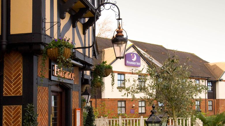 <b>Premier Inn Maidstone (Allington) Exterior</b>. Images powered by <a href="https://www.leonardoworldwide.com/" title="Leonardo Worldwide" target="_blank">Leonardo</a>.
