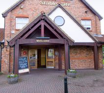Premier Inn Manchester (Denton) Exterior