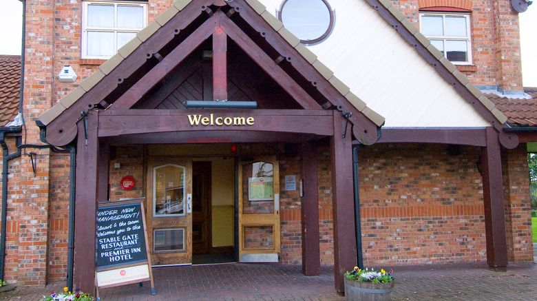 <b>Premier Inn Manchester (Denton) Exterior</b>. Images powered by <a href="https://www.leonardoworldwide.com/" title="Leonardo Worldwide" target="_blank">Leonardo</a>.