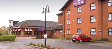 Premier Inn Manchester (Prestwich) Exterior