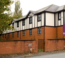 Premier Inn Manchester (Swinton) Exterior