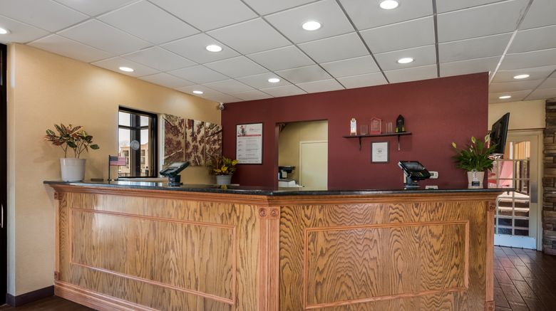 <b>Red Roof Inn & Suites Newark-University Lobby</b>. Images powered by <a href="https://www.leonardoworldwide.com/" title="Leonardo Worldwide" target="_blank">Leonardo</a>.