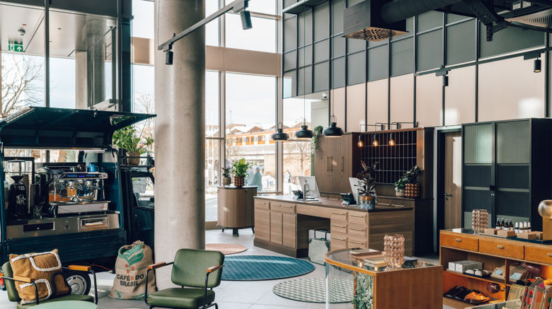 <b>Revo Munich Serviced Apartments Lobby</b>. Images powered by <a href="https://www.leonardoworldwide.com/" title="Leonardo Worldwide" target="_blank">Leonardo</a>.