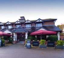 Premier Inn Manchester (Wilmslow) Exterior