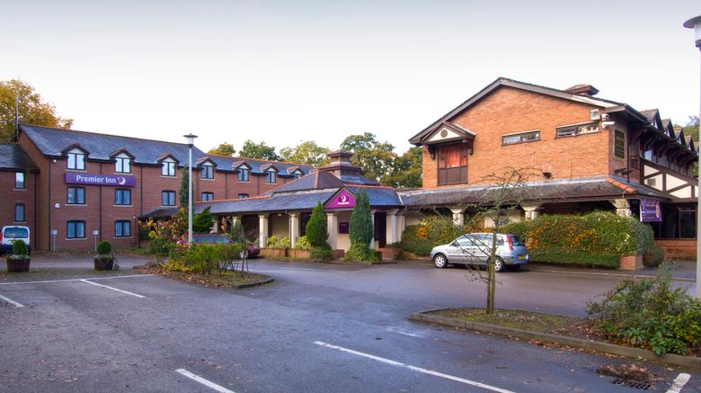 <b>Premier Inn Manchester (Wilmslow) Exterior</b>. Images powered by <a href="https://www.leonardoworldwide.com/" title="Leonardo Worldwide" target="_blank">Leonardo</a>.