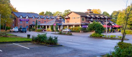 Premier Inn Manchester (Wilmslow) Exterior