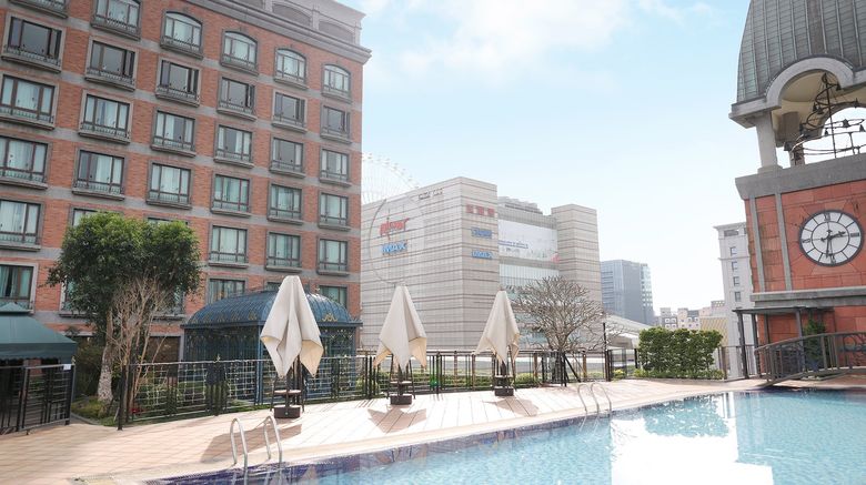 <b>Grand Victoria Hotel Pool</b>. Images powered by <a href="https://www.leonardoworldwide.com/" title="Leonardo Worldwide" target="_blank">Leonardo</a>.