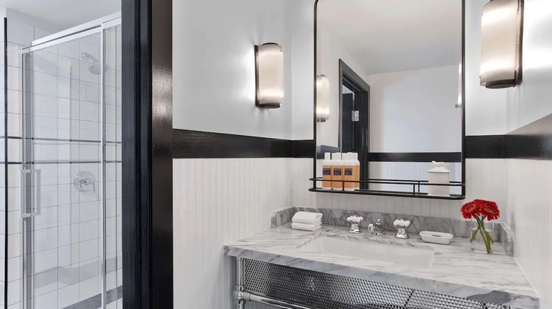 <b>Hotel Revival Baltimore Room</b>. Images powered by <a href="https://www.leonardoworldwide.com/" title="Leonardo Worldwide" target="_blank">Leonardo</a>.