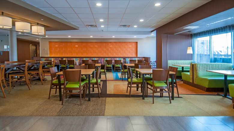<b>Fairfield Inn/Suites Dallas/Plano North Restaurant</b>. Images powered by <a href="https://www.leonardoworldwide.com/" title="Leonardo Worldwide" target="_blank">Leonardo</a>.