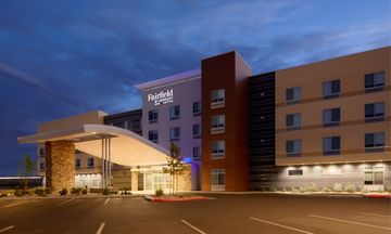 Fairfield Inn and Suites Palmdale West