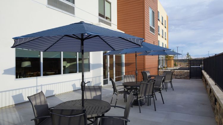 Fairfield Inn and Suites Palmdale West Restaurant