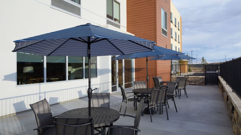 <b>Fairfield Inn and Suites Palmdale West Restaurant</b>. Images powered by <a href="https://www.leonardoworldwide.com/" title="Leonardo Worldwide" target="_blank">Leonardo</a>.