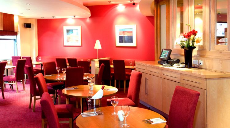 Premier Inn Manchester C C (Portland St) Restaurant