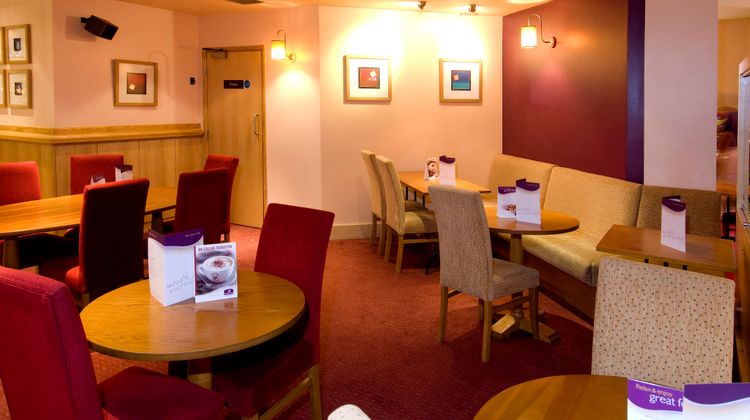 Premier Inn Manchester C C (Portland St) Restaurant