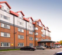 Premier Inn Manchester Old Trafford Exterior