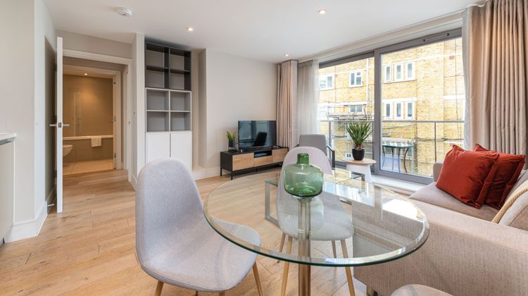 Stayo Southbank Room