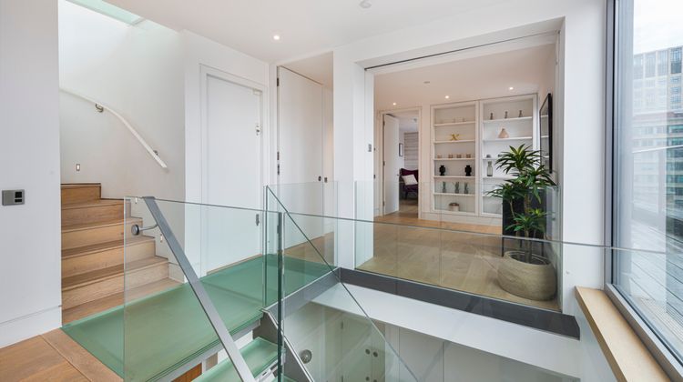 Stayo Southbank Lobby