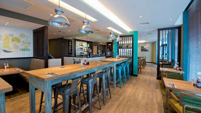 <b>Premier Inn Manchester Salford MediaCity Restaurant</b>. Images powered by <a href="https://www.leonardoworldwide.com/" title="Leonardo Worldwide" target="_blank">Leonardo</a>.