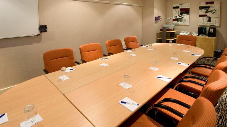 Premier Inn Manchester Trafford Centre W Meeting