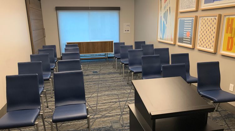 Holiday Inn Express White Marsh Meeting