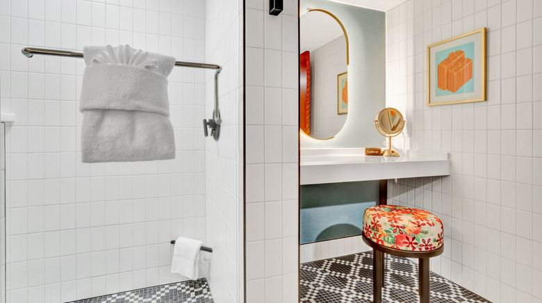 <b>Hotel Indigo Minneapolis Downtown Suite</b>. Images powered by <a href="https://www.leonardoworldwide.com/" title="Leonardo Worldwide" target="_blank">Leonardo</a>.