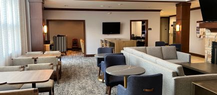 Staybridge Suites West-Oconomowoc Exterior