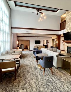 Staybridge Suites West-Oconomowoc