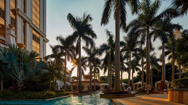<b>The Ritz-Carlton, Macau Pool</b>. Images powered by <a href="https://www.leonardoworldwide.com/" title="Leonardo Worldwide" target="_blank">Leonardo</a>.