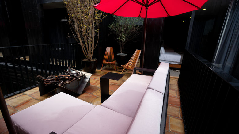 <b>Hotel Emiliano, a Design Hotel Suite</b>. Images powered by <a href="https://www.leonardoworldwide.com/" title="Leonardo Worldwide" target="_blank">Leonardo</a>.