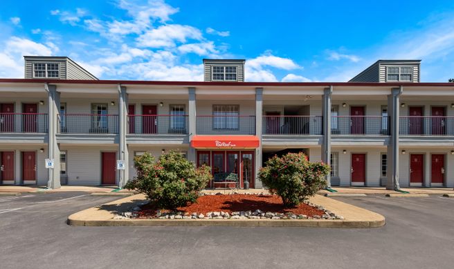 Red Roof Inn Jasper Exterior
