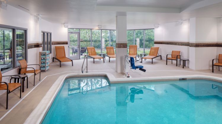 Courtyard by Marriott Charleston Recreation