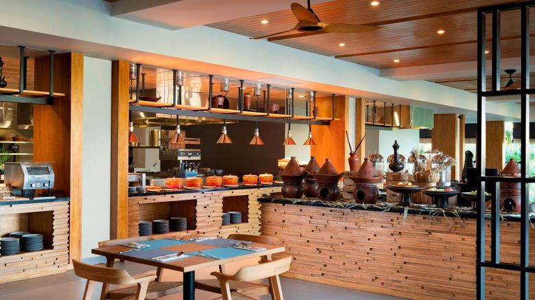 <b>Element Bali Ubud Restaurant</b>. Images powered by <a href="https://www.leonardoworldwide.com/" title="Leonardo Worldwide" target="_blank">Leonardo</a>.