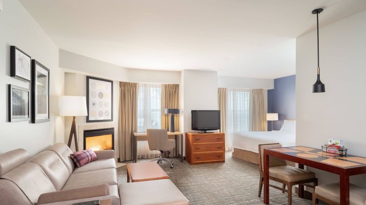 Residence Inn by Marriott Suite