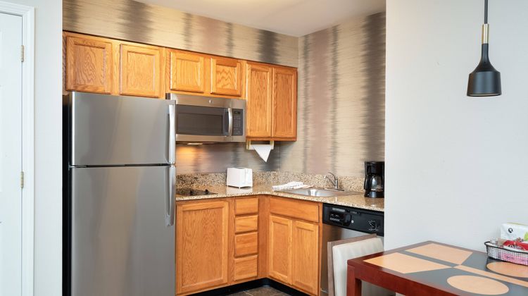 Residence Inn by Marriott Suite