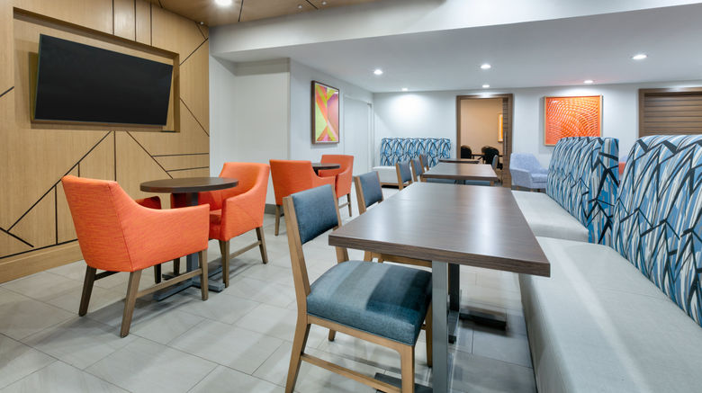 <b>Holiday Inn Express Hotel & Suites Restaurant</b>. Images powered by <a href="https://www.leonardoworldwide.com/" title="Leonardo Worldwide" target="_blank">Leonardo</a>.