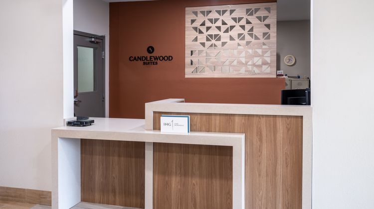 Candlewood Suites Exterior