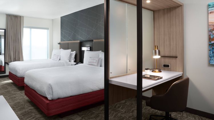 SpringHill Suites Orlando Theme Park Suite