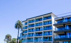 La Jolla Cove Suites