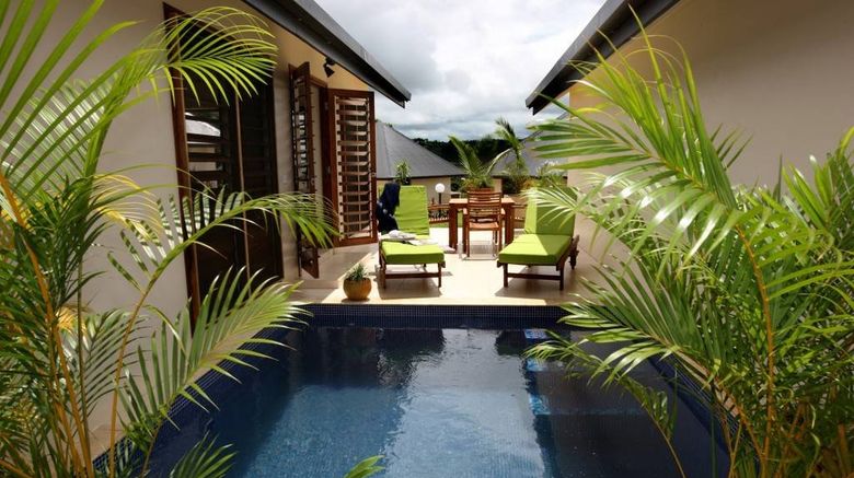 <b>Mangoes Resort Pool</b>. Images powered by <a href="https://www.leonardoworldwide.com/" title="Leonardo Worldwide" target="_blank">Leonardo</a>.
