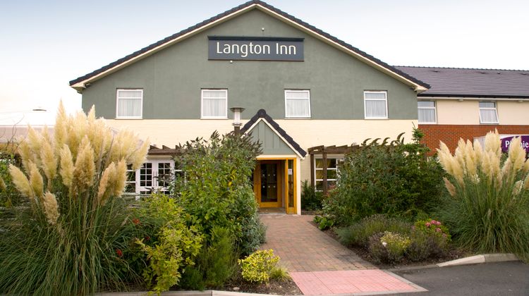Premier Inn Market Harborough Exterior