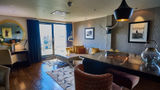 Vincent Hotel Suite