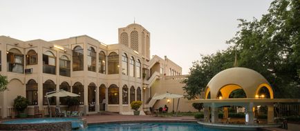 Victoria Falls Rainbow Hotel Exterior