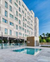 Holiday Inn Express Airport